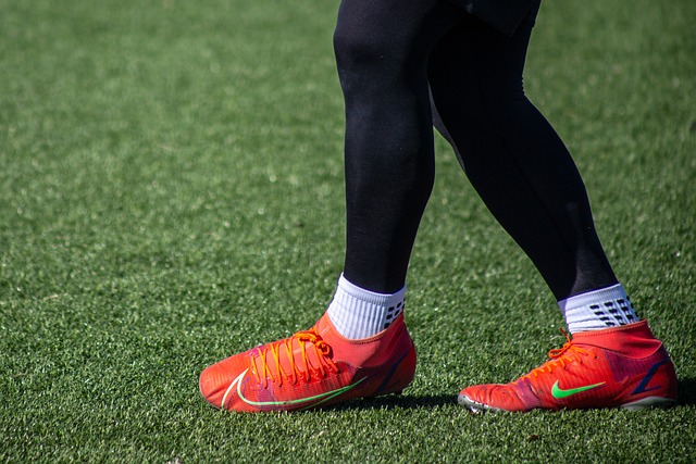 并非简单地 并非简单地